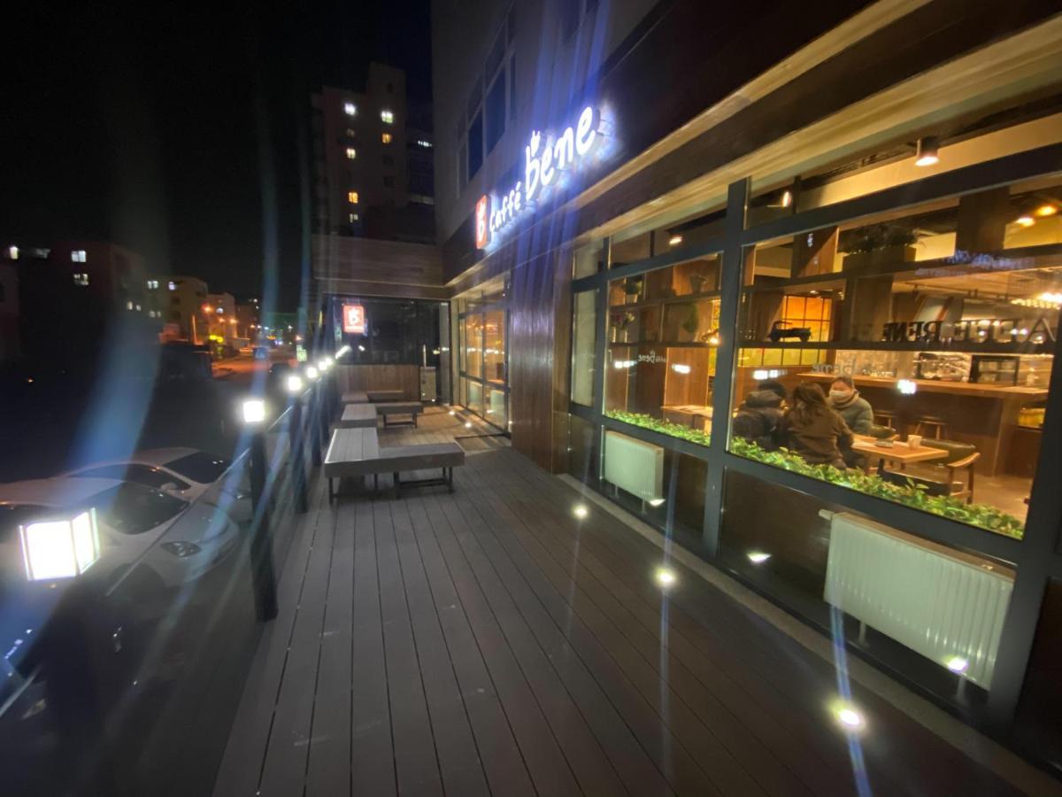 Tanan Center Serviced Apartments Ulaanbaatar Eksteriør billede